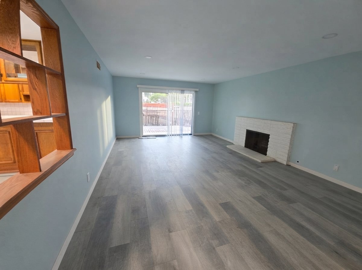 Fountain Valley House: 17530 Chestnut St