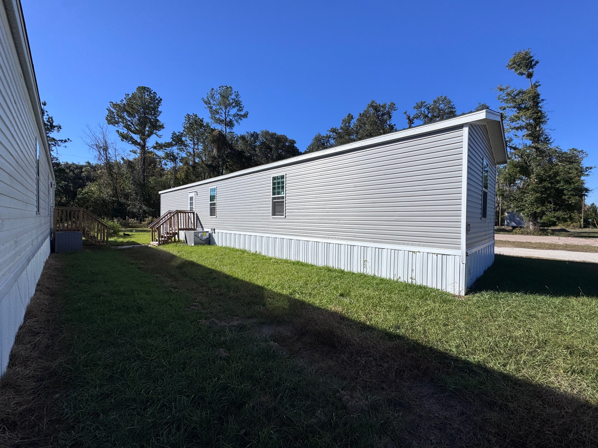 Lake CIty House: 379 NE Chestnut Ave