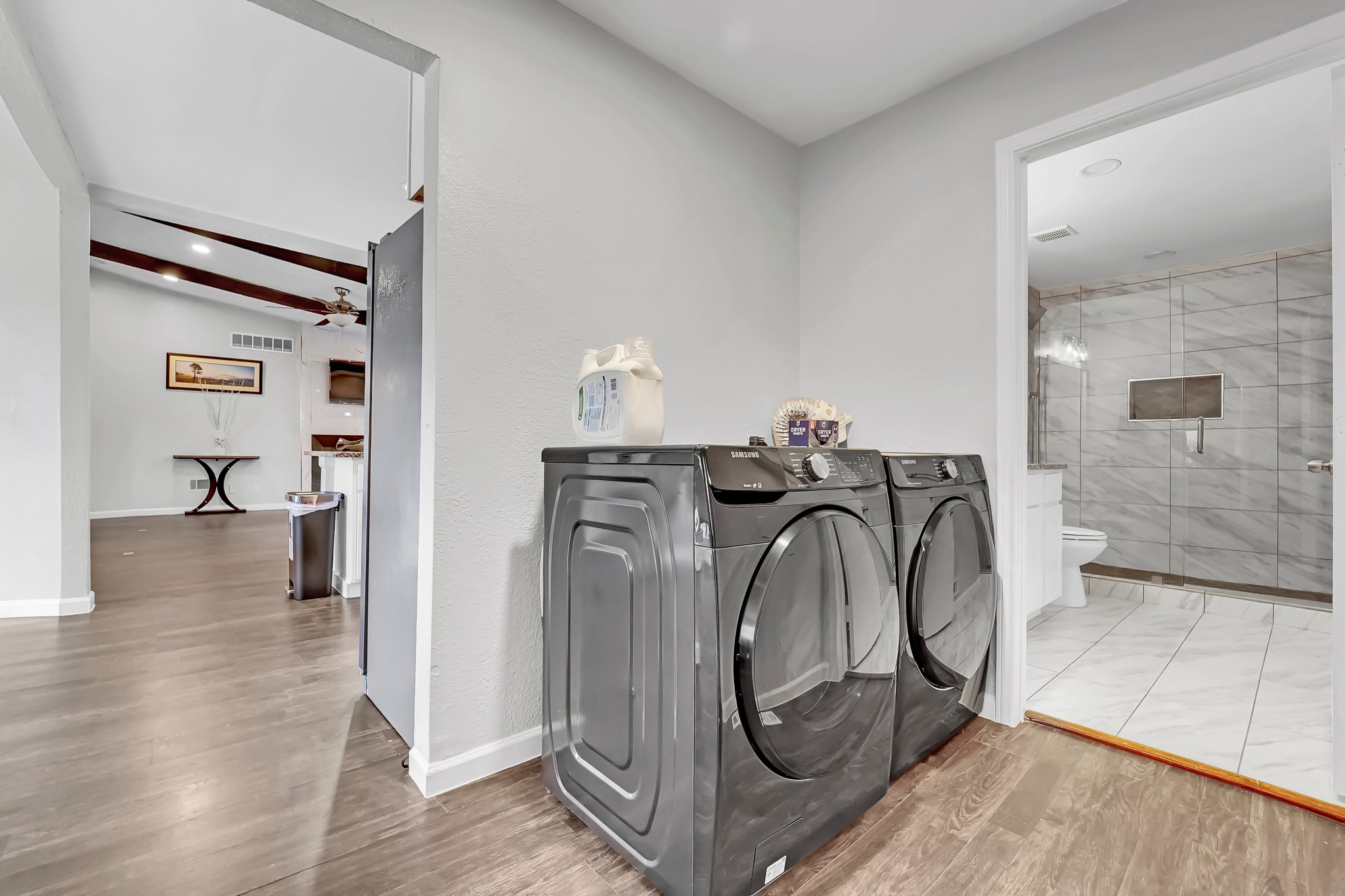 Garland House: 3801 kazak st