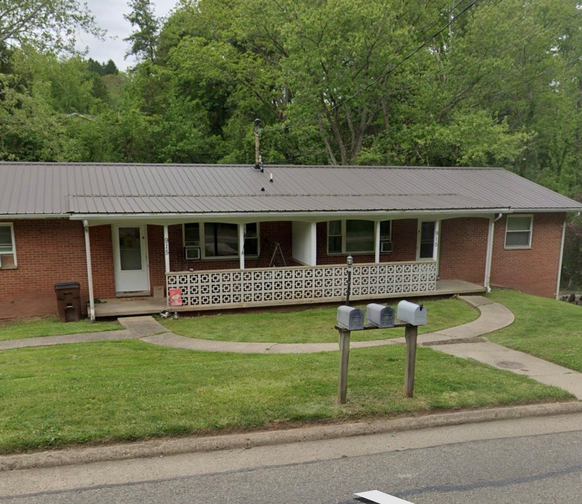 Marietta Apartment: 915 Colegate Dr