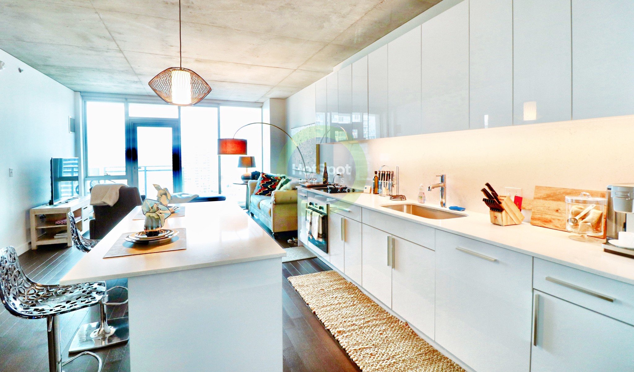 Chicago Condo: 189 W Illinois St