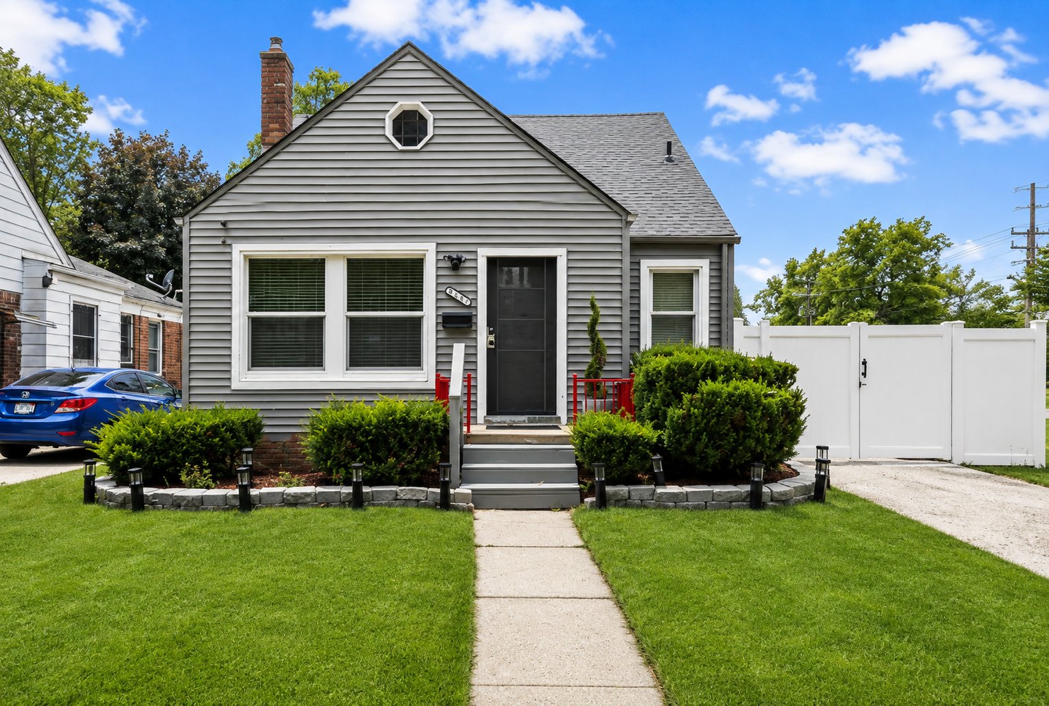Detroit House: 8107 Penrod St
