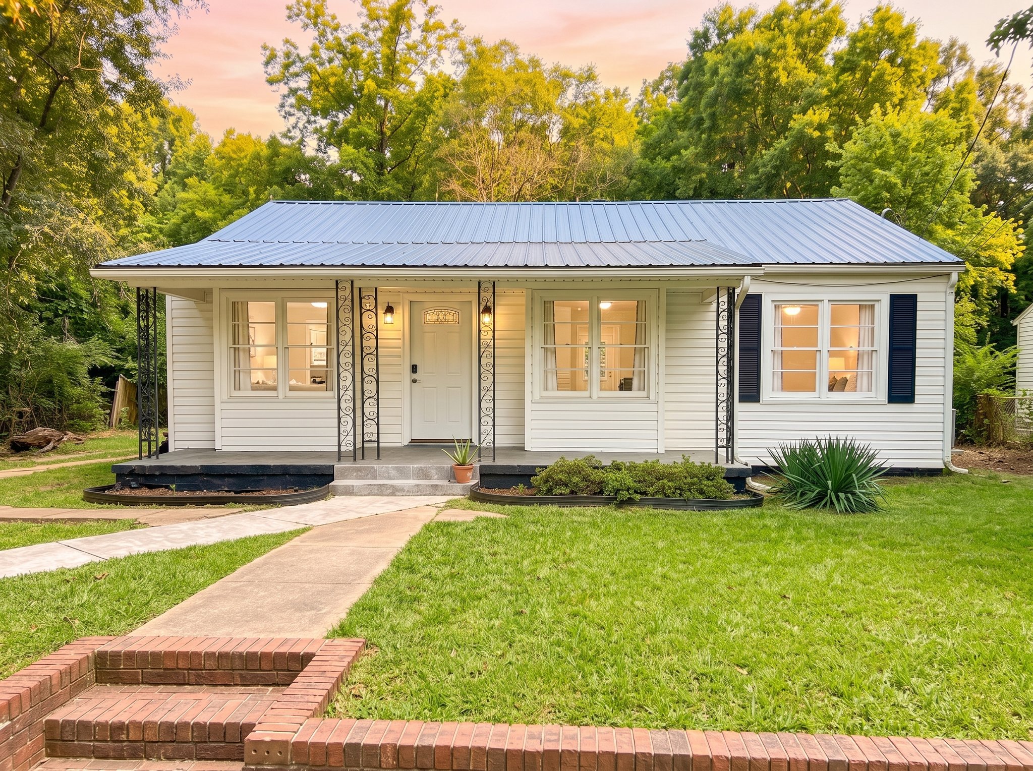 Fayetteville House: 5313 Dairy Dr