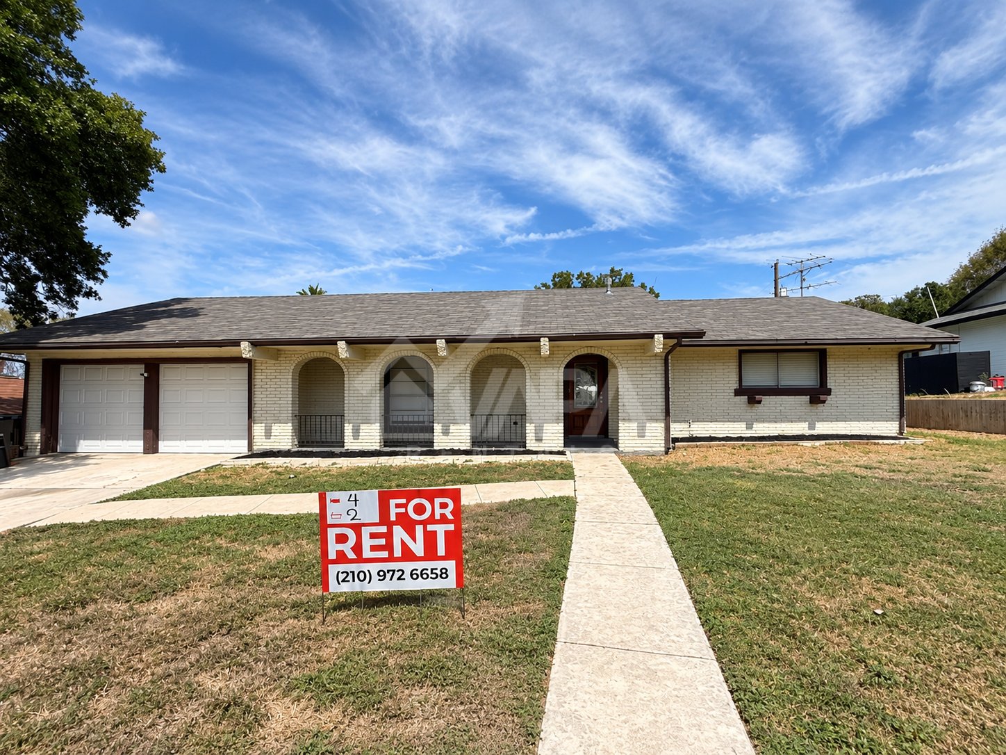 San Antonio House: 5507 Ben Hur St
