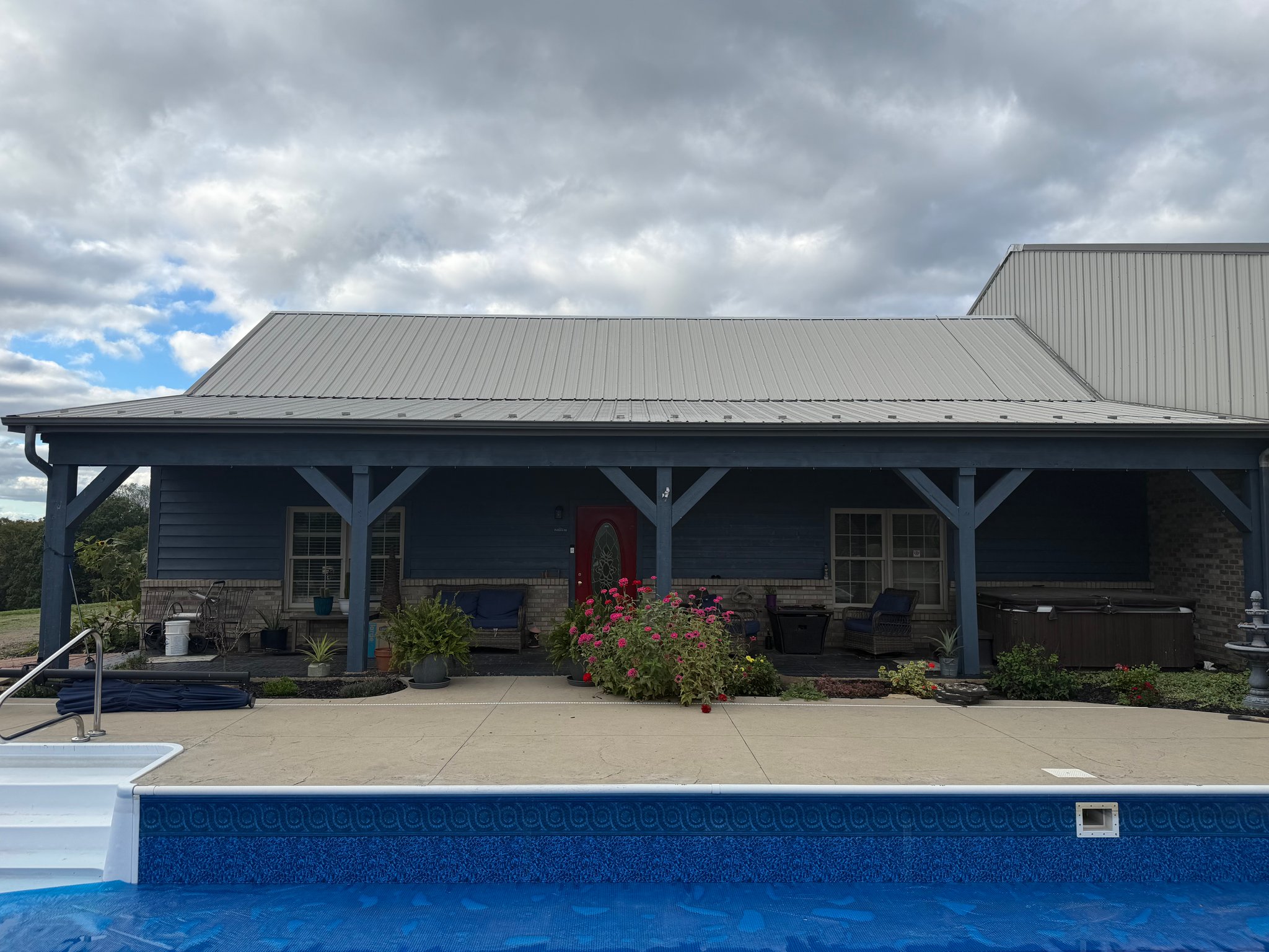 Minford House: 848 Smith White Rd