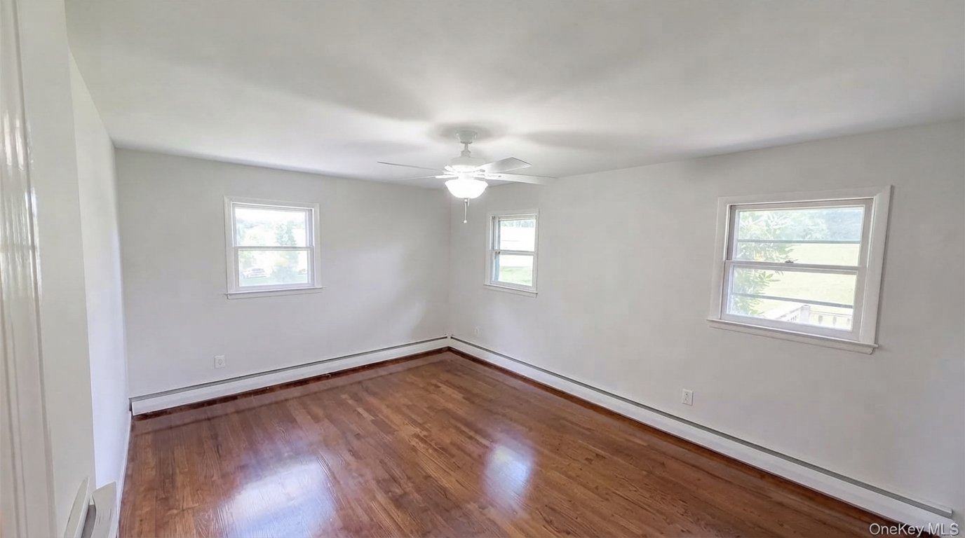 Washington House: 166 Elmira St SW