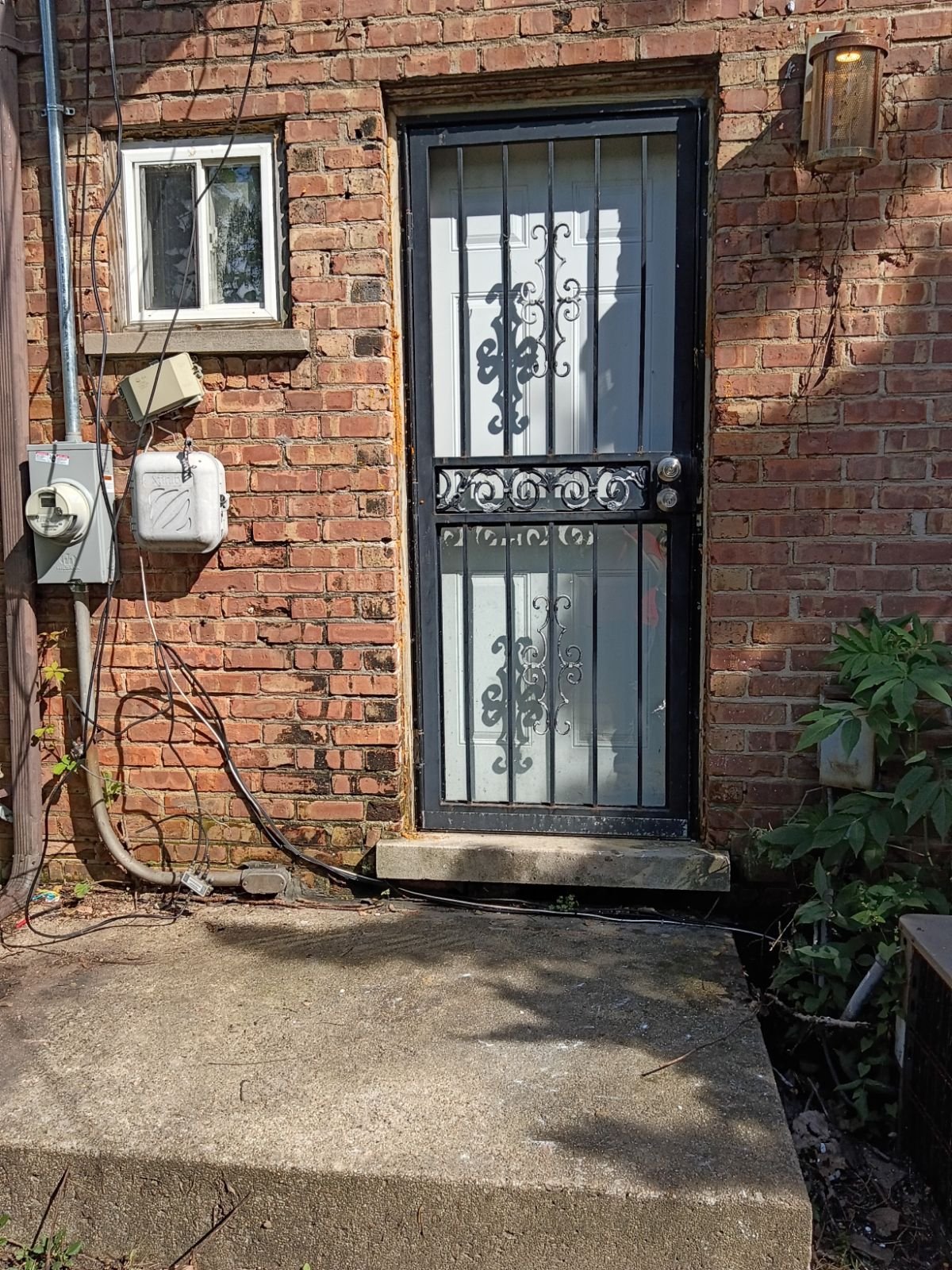 Hazel Crest Townhome: 2131 171st St