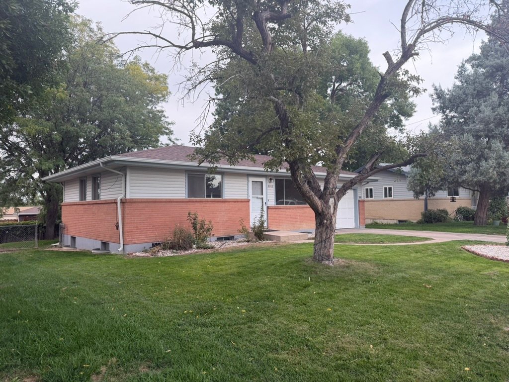 Greeley House: 2603 W 15th Street