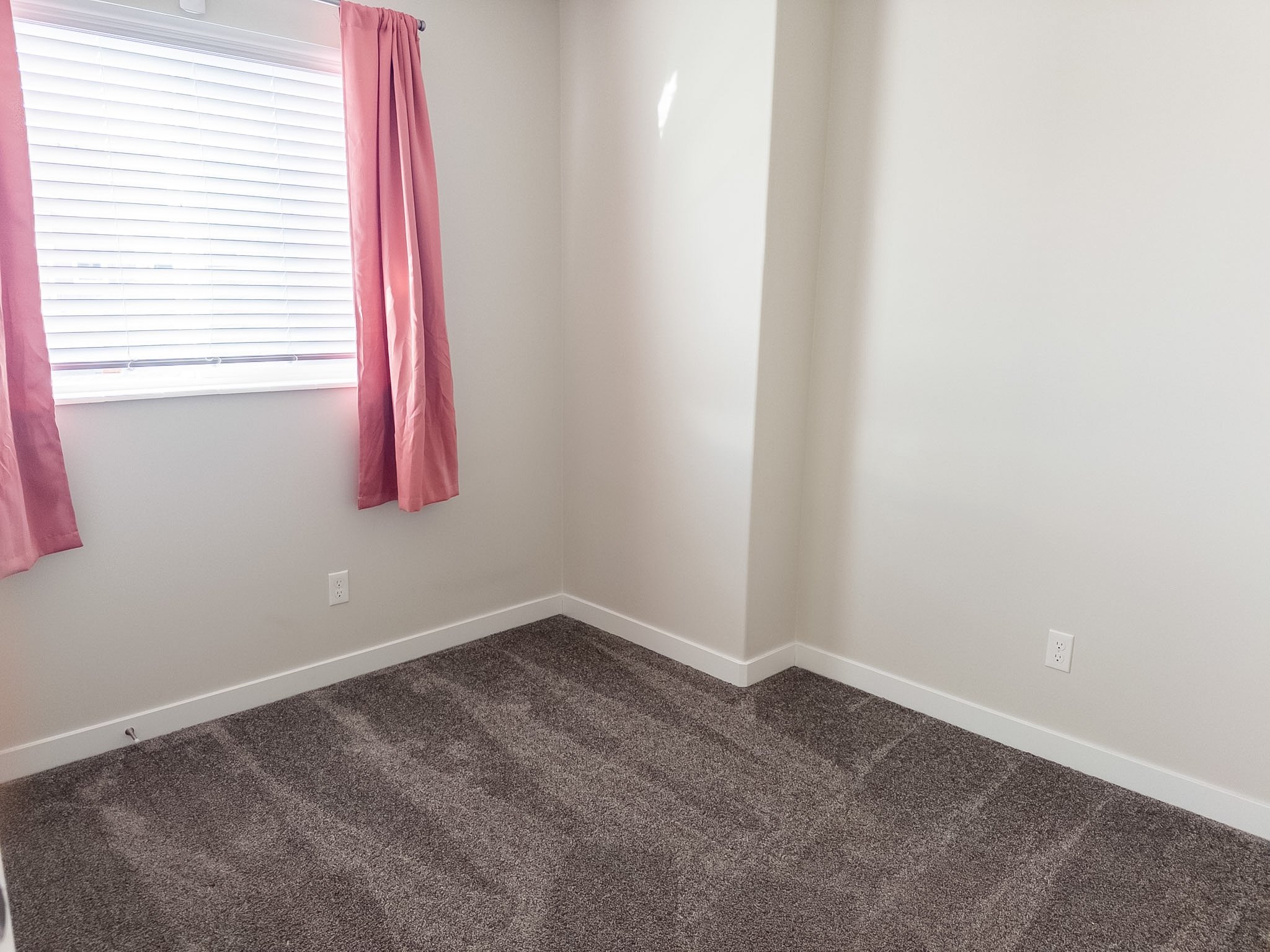 Plain City Single Room: 3232 N 3325 W