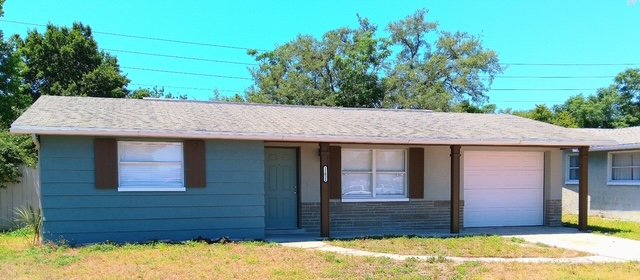 Port Richey House: 11021 Areca Dr.