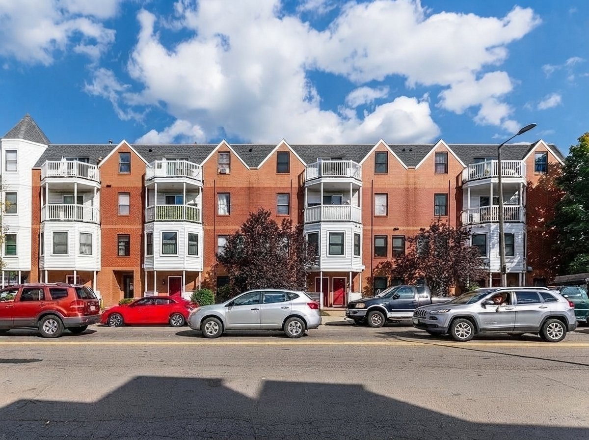 Boston Condo: 336 Adams St