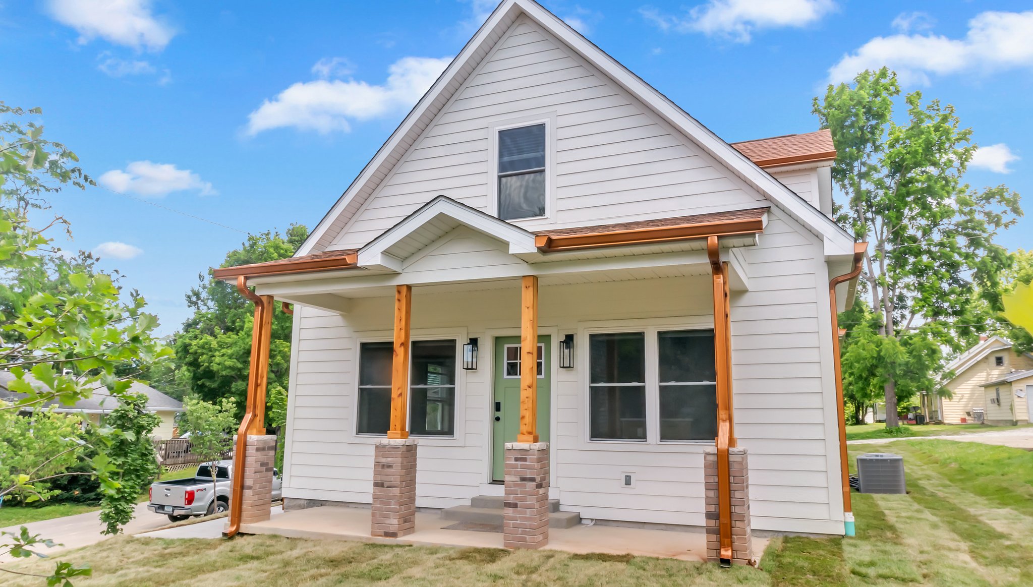 Bloomington House: 1104 N. Grant St