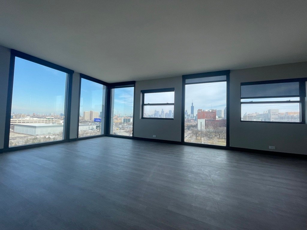 Chicago Condo: 1921 W Congress Parkway