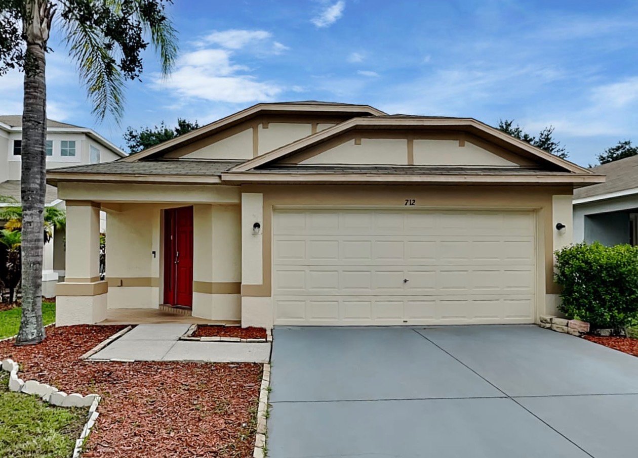 Ruskin House: 716 Cristelle Jean Dr