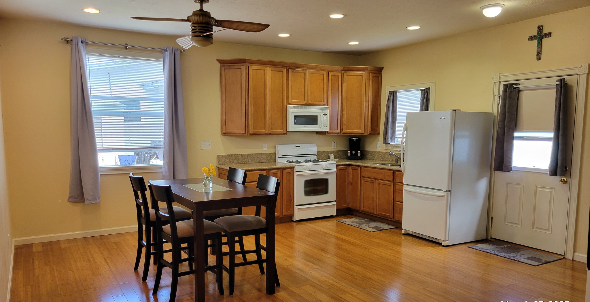 Chula Vista Apartment: 156 Cypress St