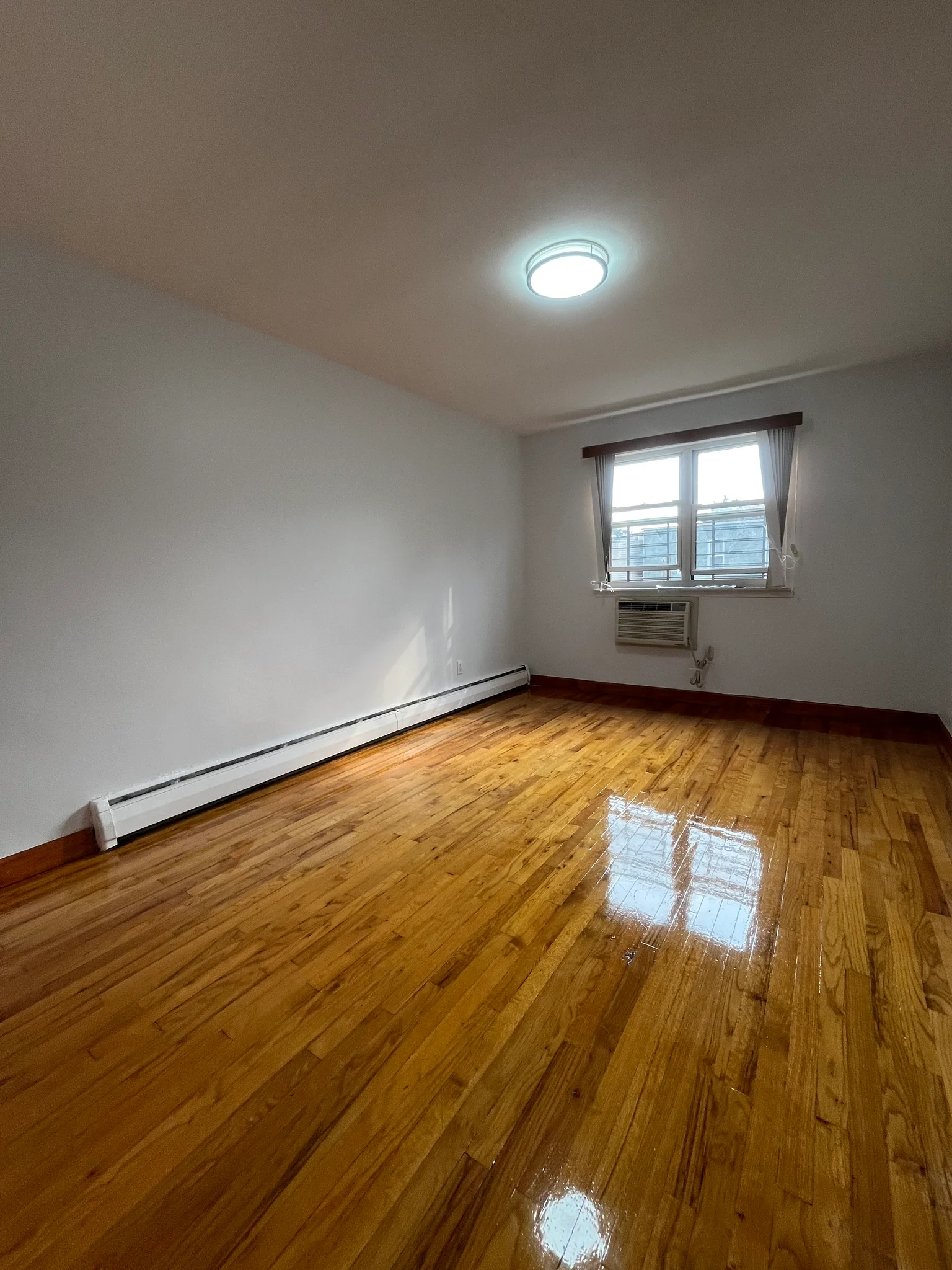 3 Bedroom Townhome – 55-05 84th Street , Elmhurst , NY