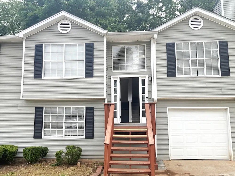 Decatur House: 3712 Cress Way Dr