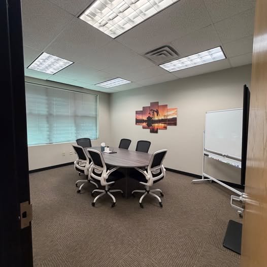San Antonio Single Room: 16010 University Oak