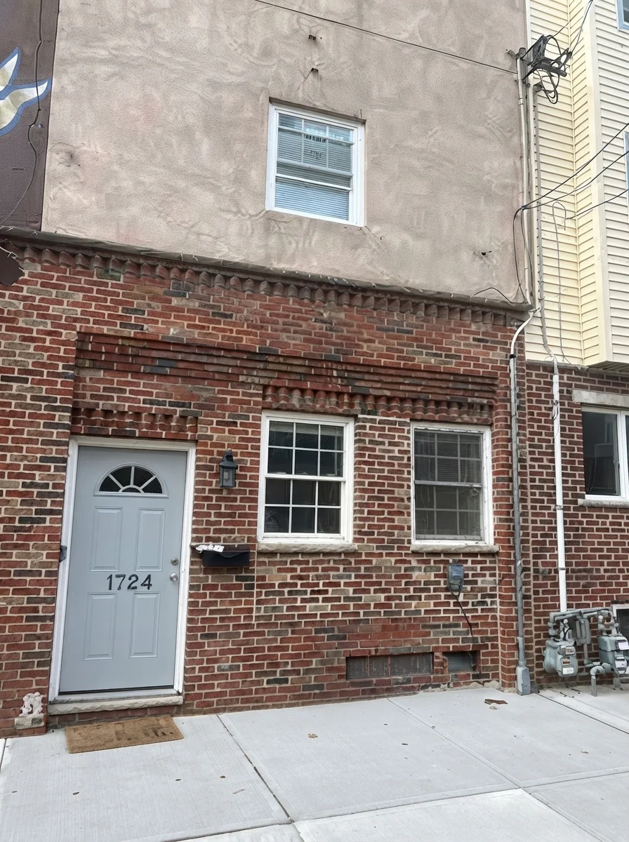 2 Bedroom Apartment – 1724 S 2nd St, Philadelphia, PA