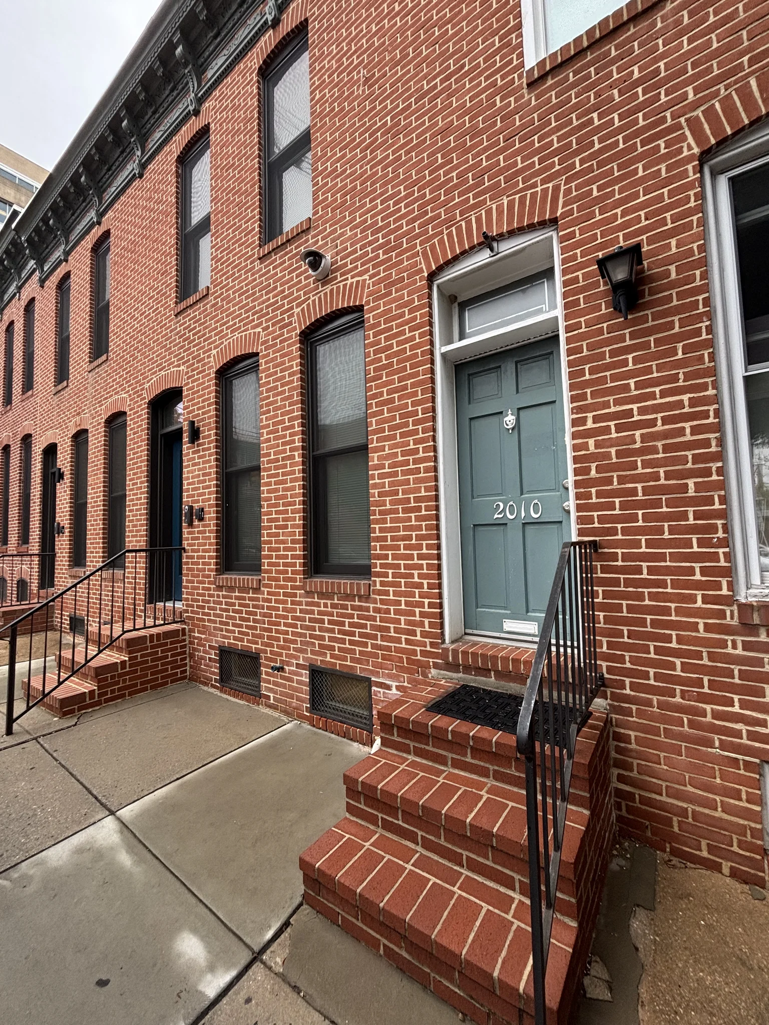 3 Bedroom Townhome – 2010 McElderry St, Baltimore, MD