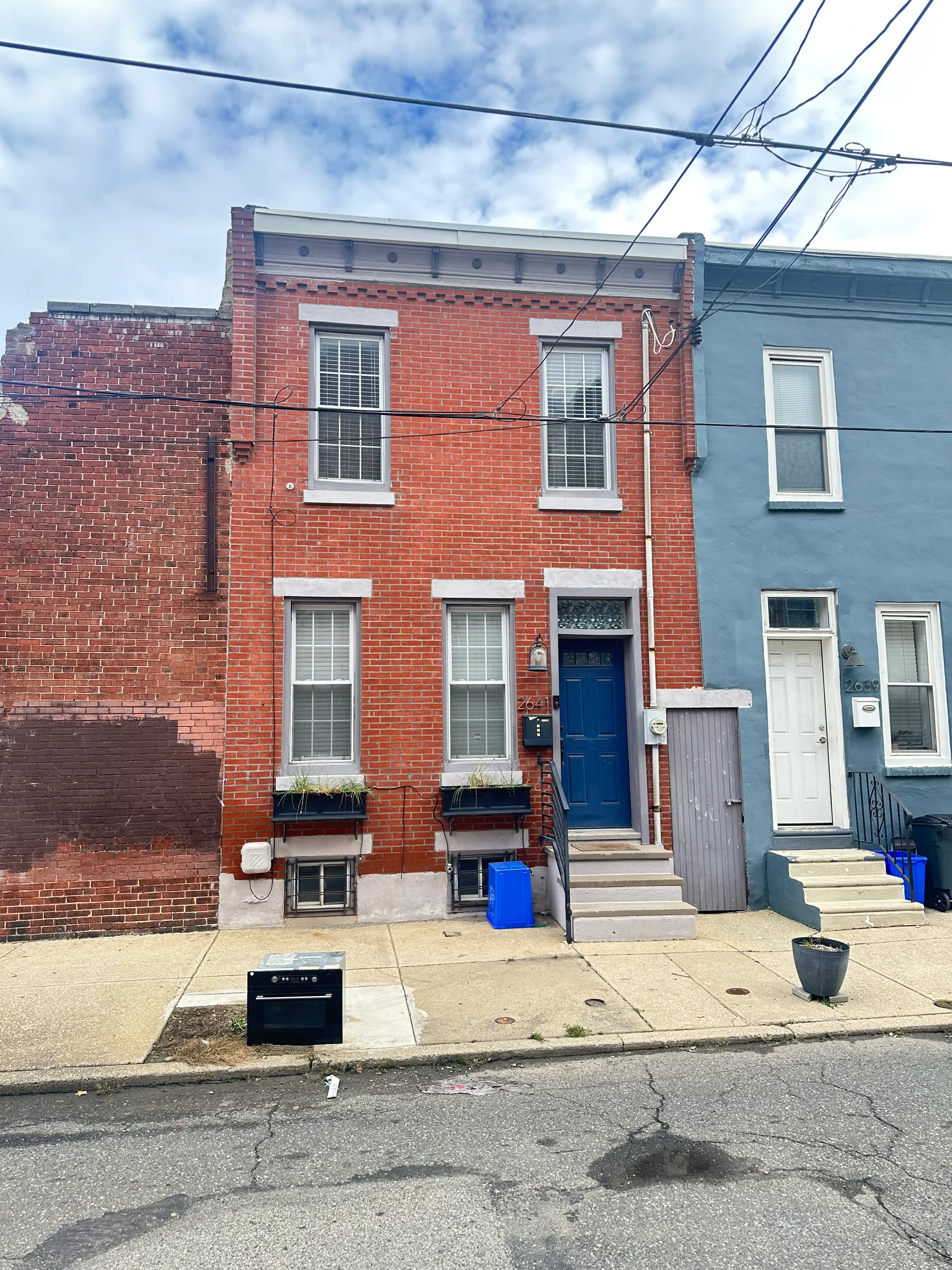 2 Bedroom House – 2641 Manton St, Philadelphia, PA