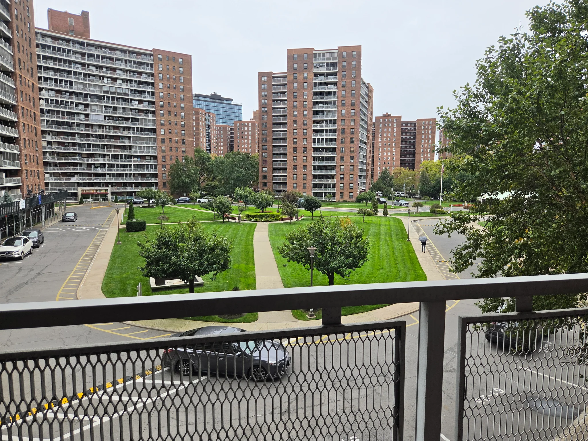 1 Bedroom Apartment – 6125 98th St, Rego Park, NY