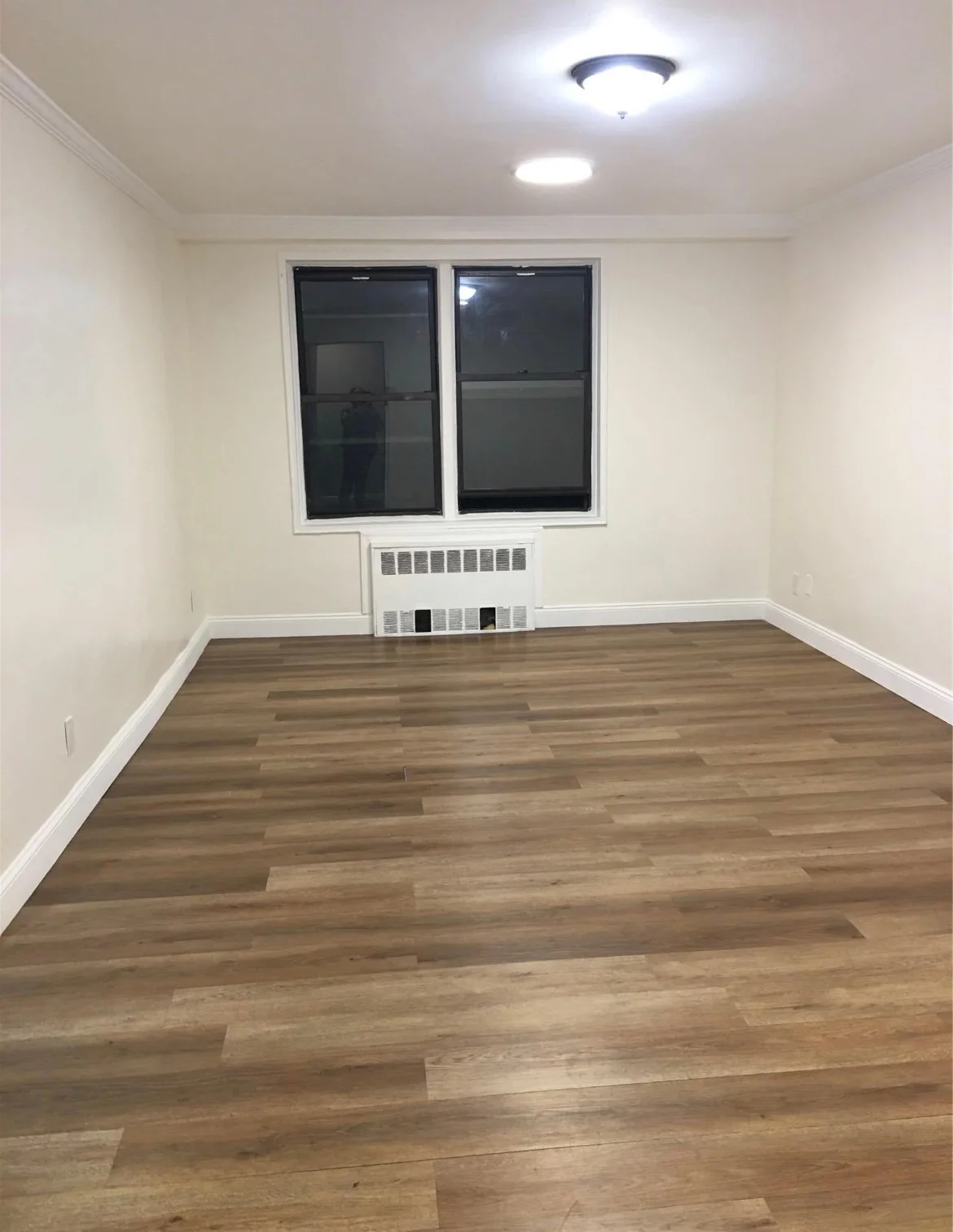 1 Bedroom Apartment – 14130 84 Road 4F Briarwood, NY 11435, Queens, NY