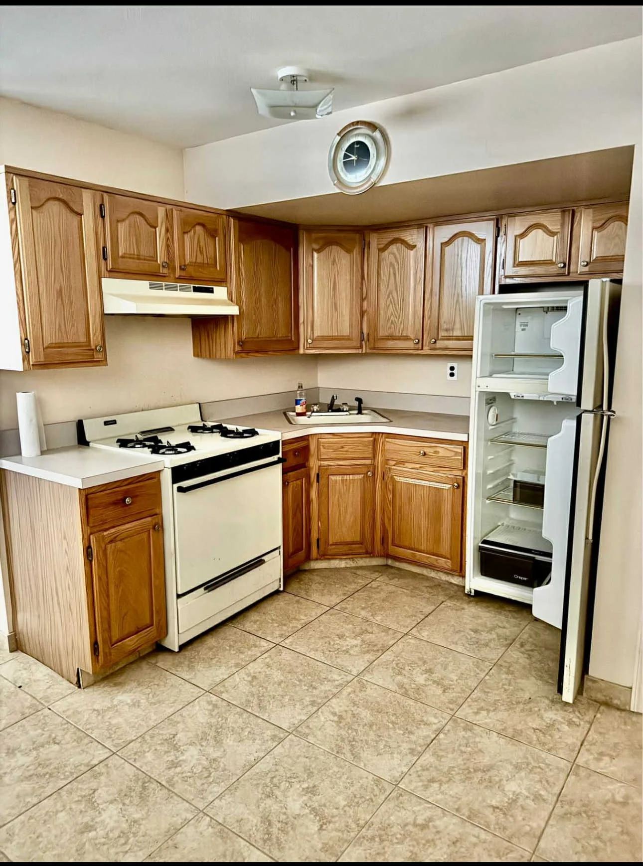 1 Bedroom Apartment – 294 Alverson Ave, Staten Island, NY