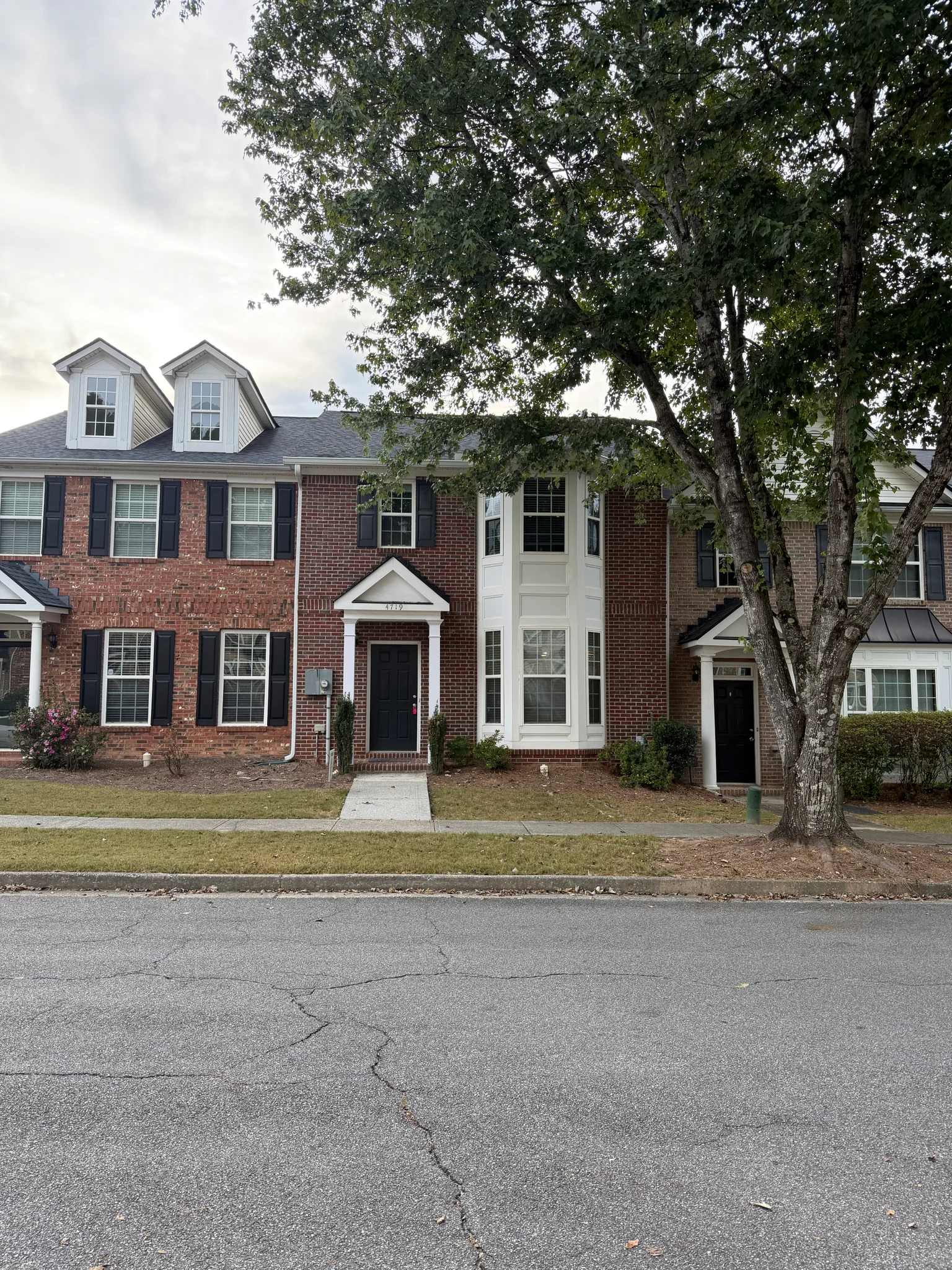 3 Bedroom Townhome – 4719 Liberty Square Drive, Acworth, GA