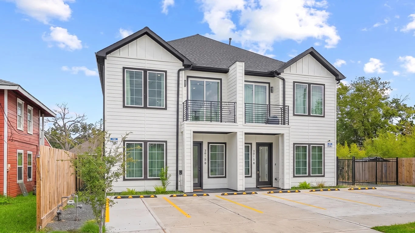 3 Bedroom Multi-Family Home – 3915 Tuam Street Houston, Houston, TX