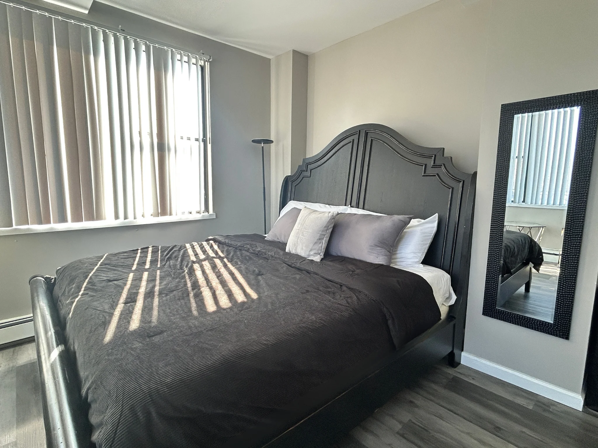 3 Bedroom Multi-Family Home – 1901 W Ritner Street, Philadelphia, PA