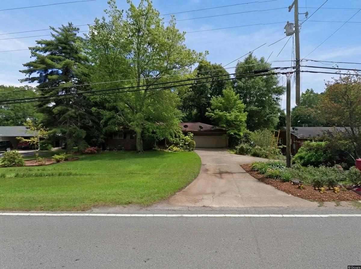 3 Bedroom House – 5771 Stewart Mill Rd, Douglasville, GA