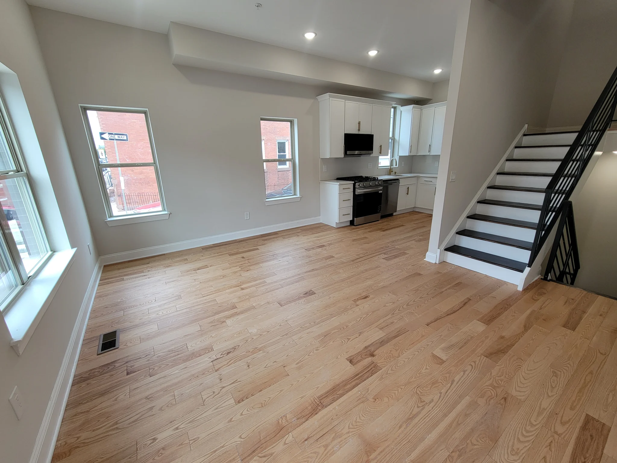 4 Bedroom Townhome – 1831 S. 22nd Street, Philadelphia, PA
