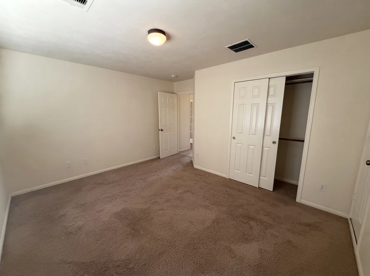 1 Bedroom House – 2702 Ridgeglen Lane, Houston, TX