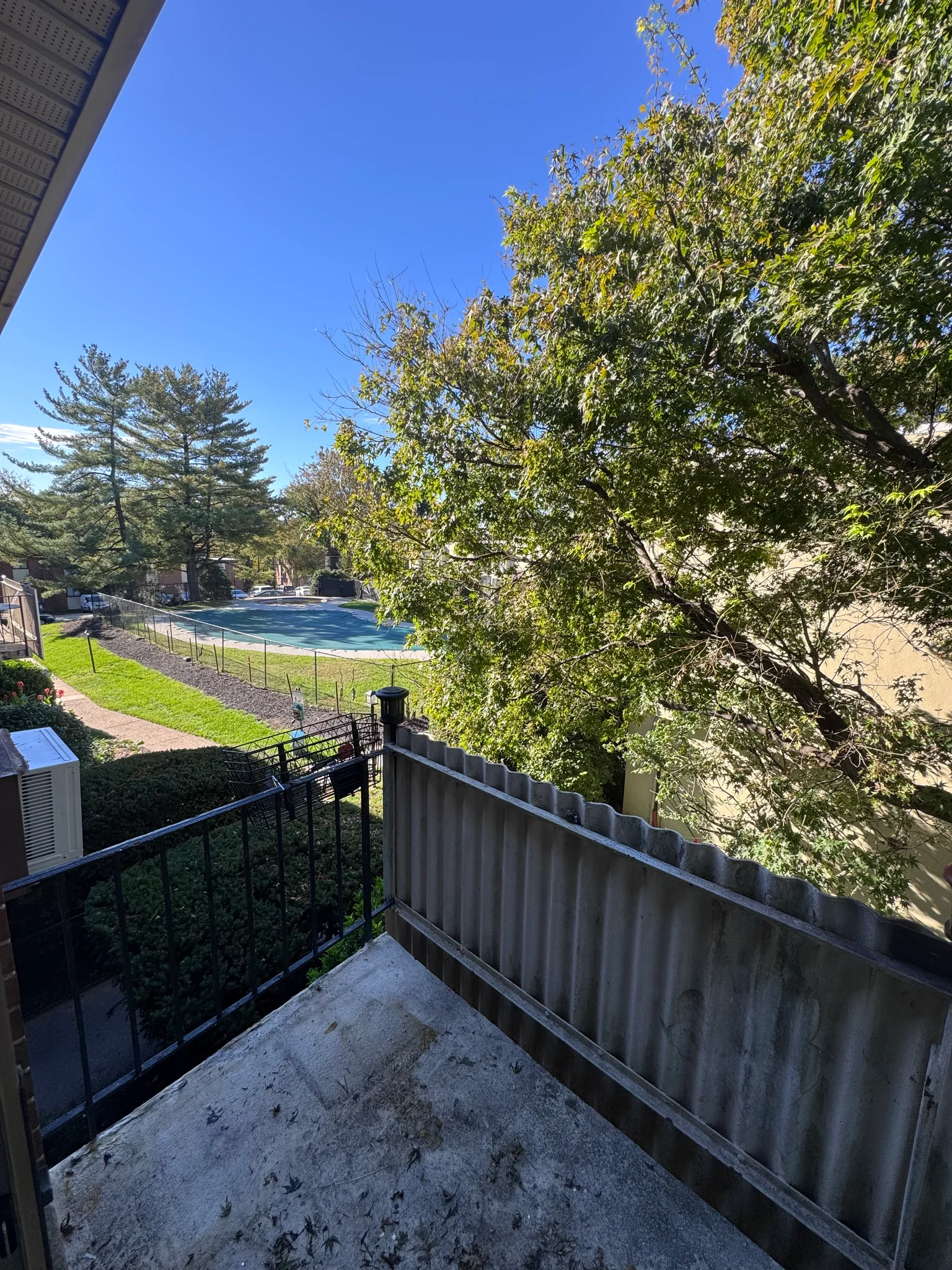 1 Bedroom Condo – 100 E Glenolden Ave, Glenolden, PA