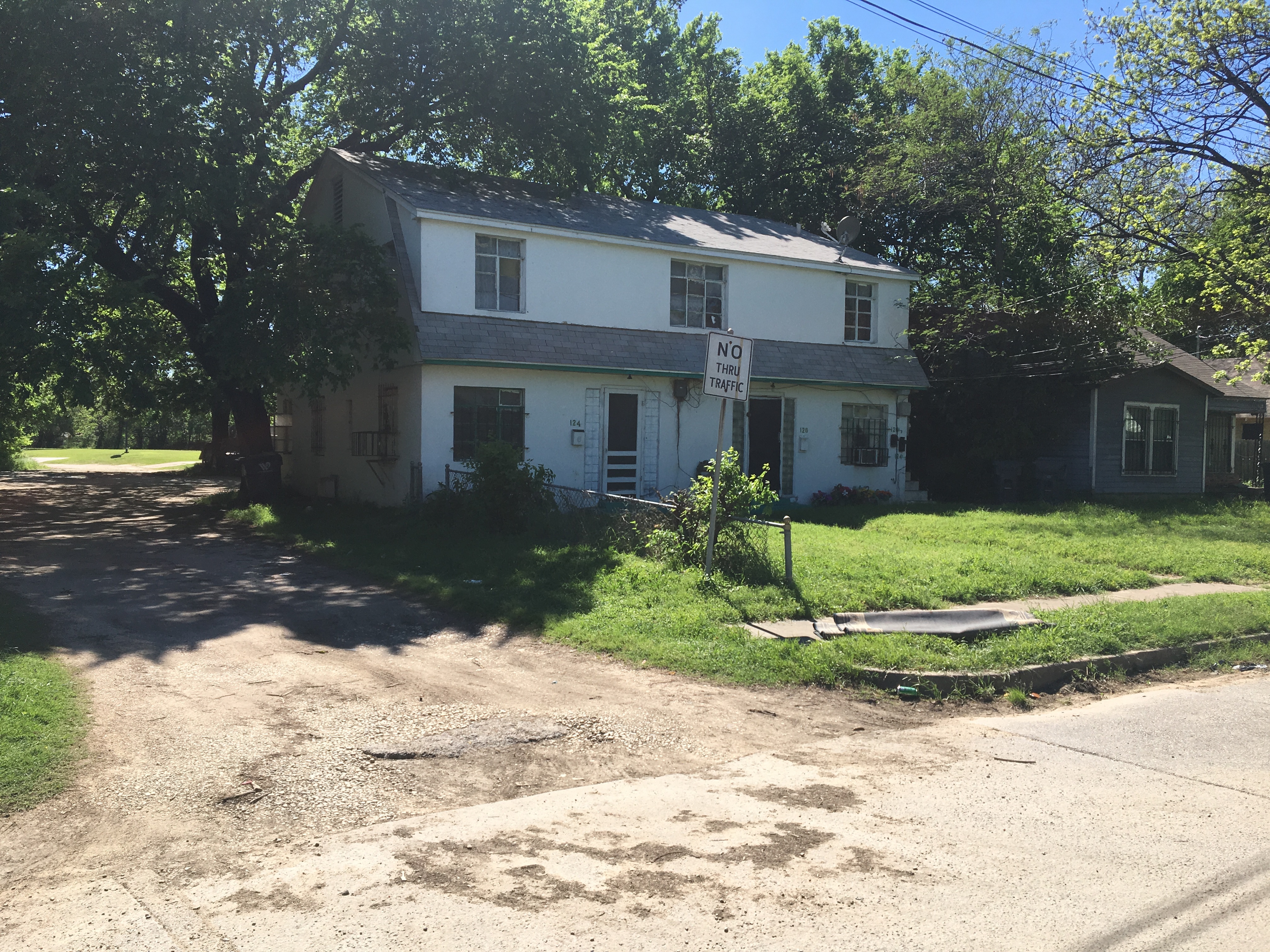 Waco Apartment: 126 Hood Street