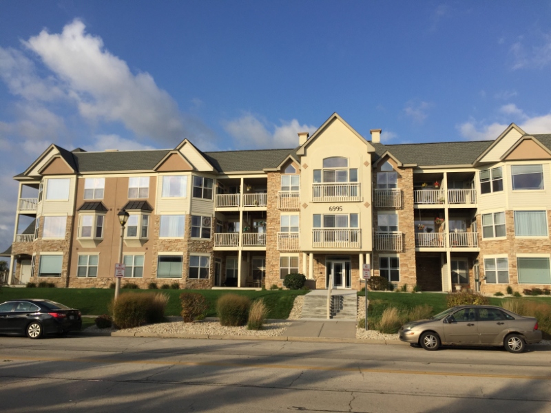 Franklin Condo: 6995 S Riverwood Blvd