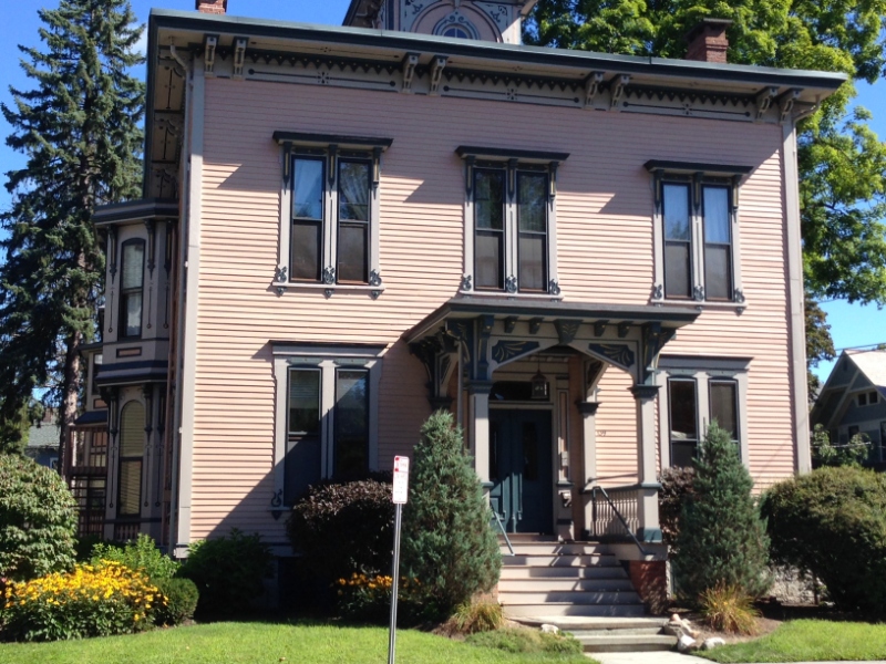 Saratoga Springs Apartment: 139 Phila Street