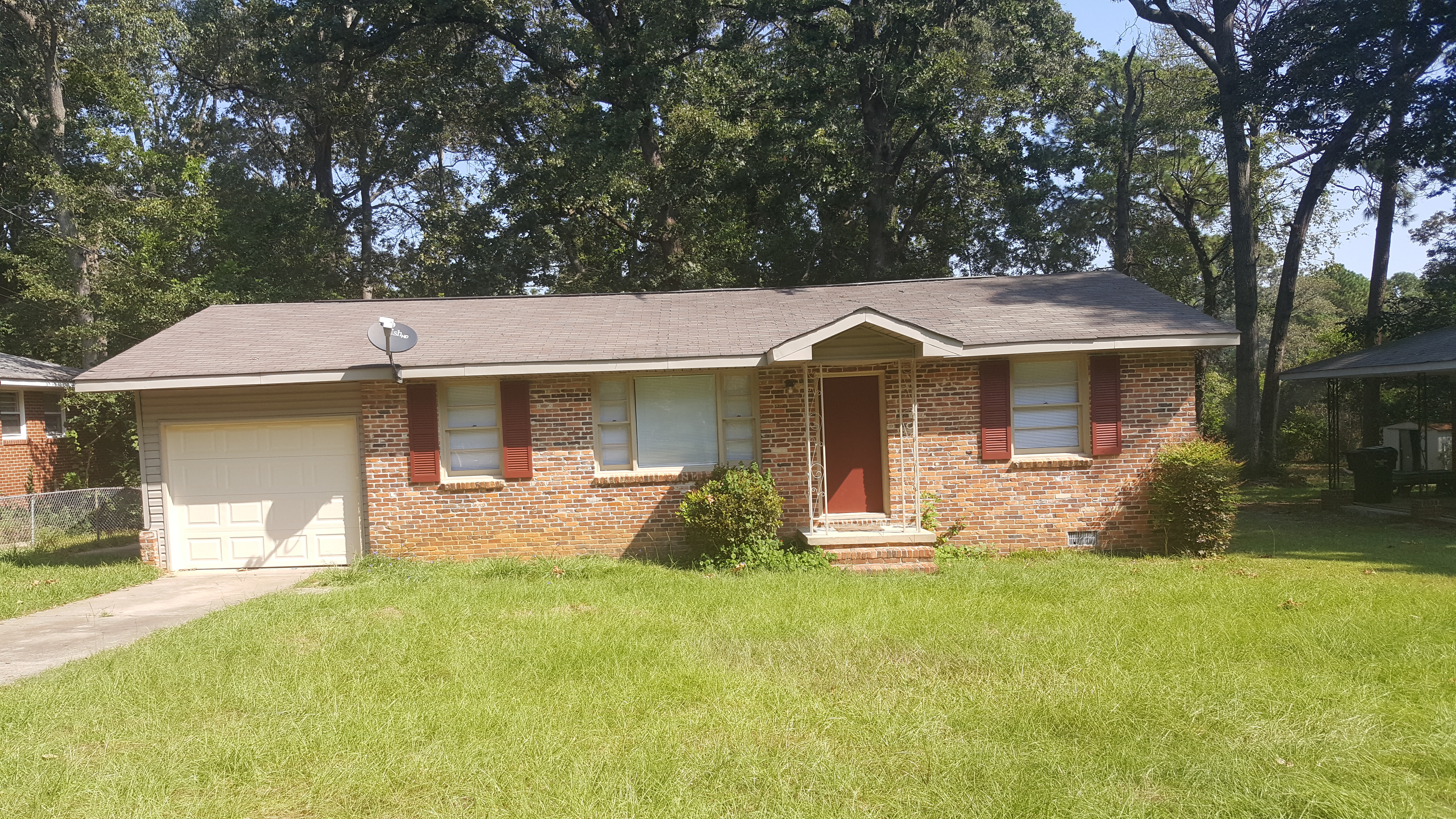 Warner Robins House: 112 Lincoln St