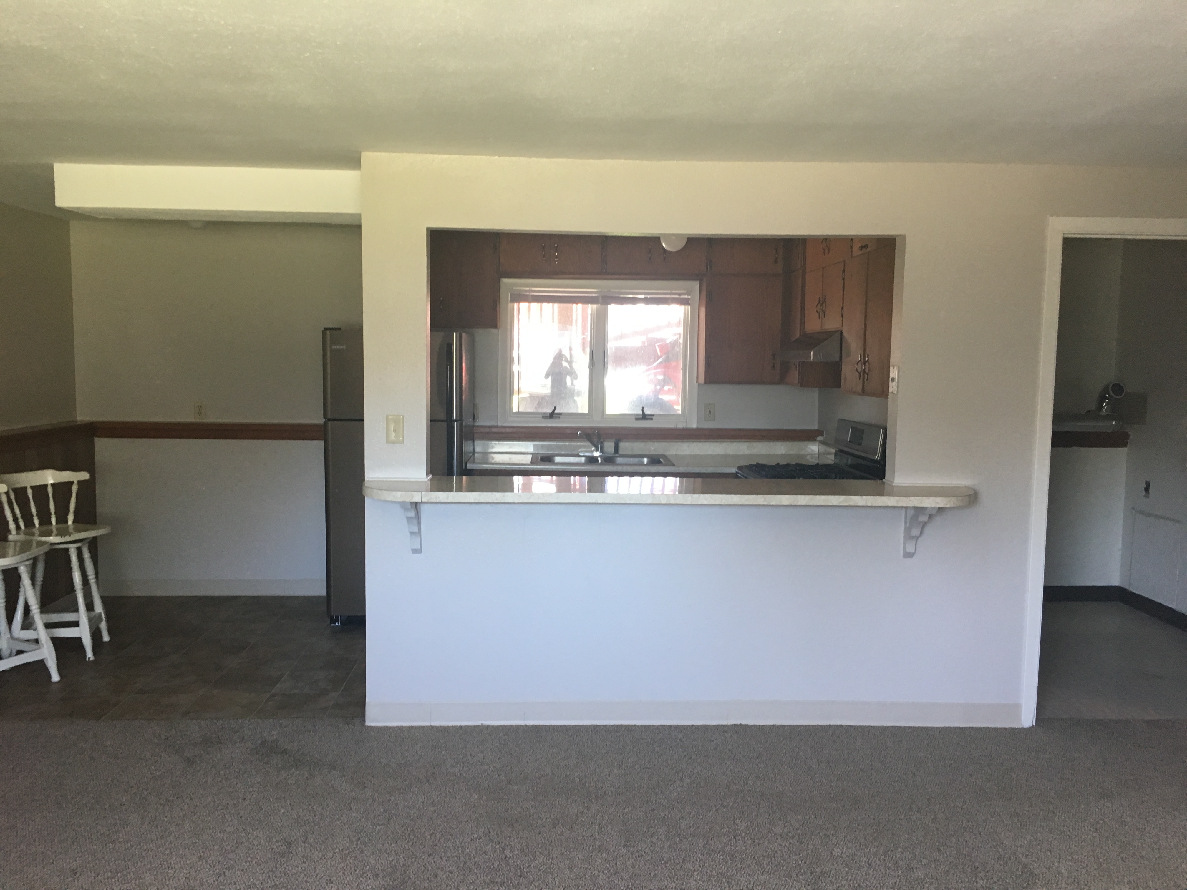 Billings Apartment: 1039 Crist Drive