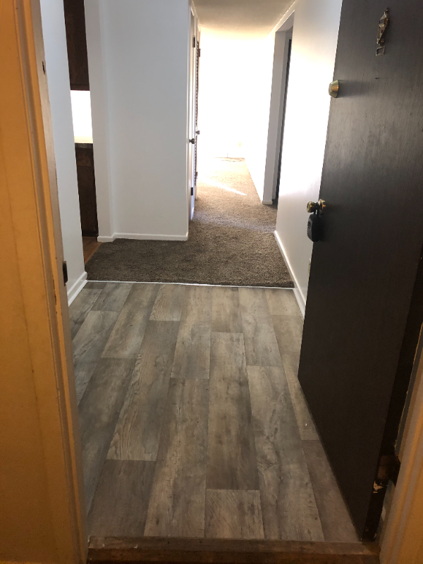 Ankeny Apartment: 2009 NW Hickory Ln