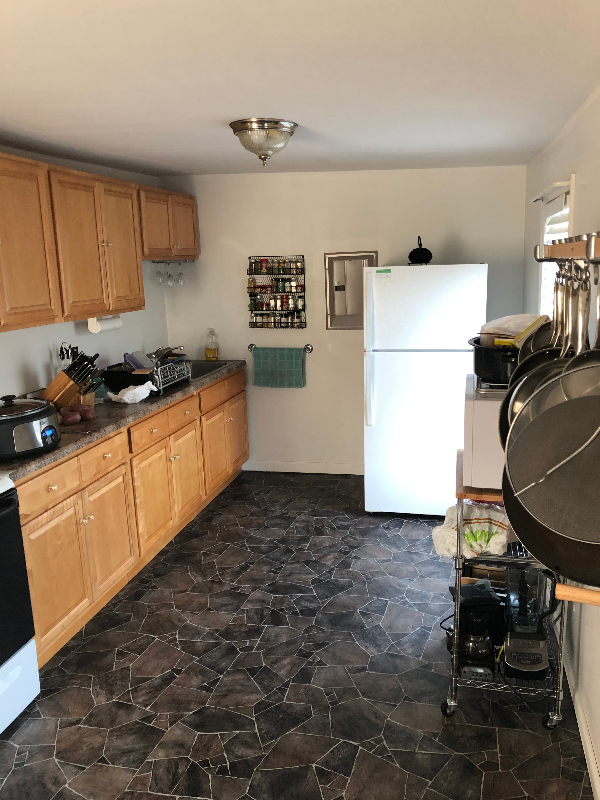 White Deer Apartment: 413 White Deer Pike