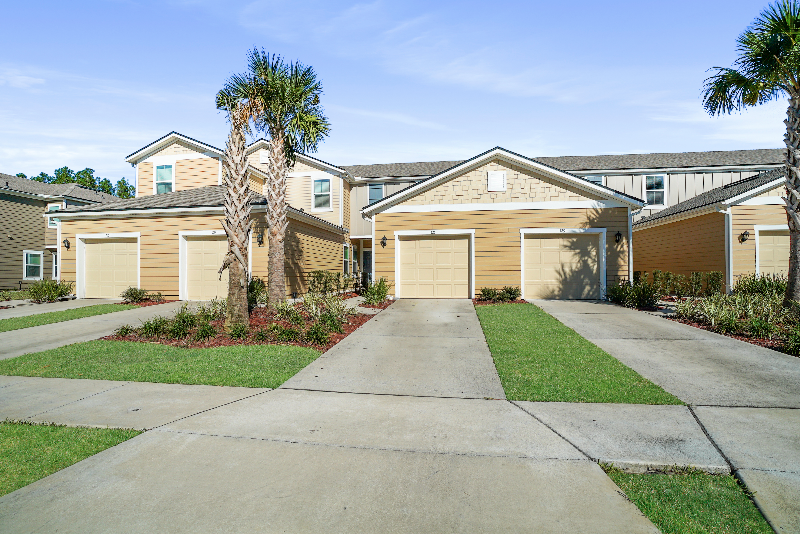 Saint Johns Townhome: 727 Servia Dr