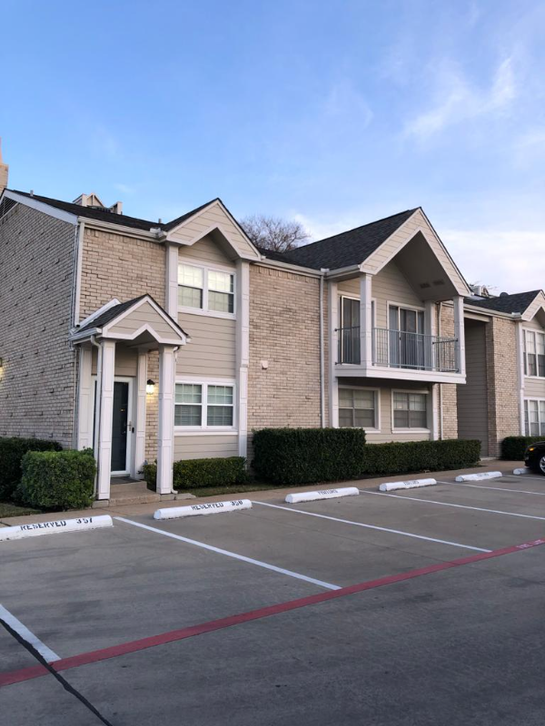 Dallas Condo: 5881 Preston View Blvd