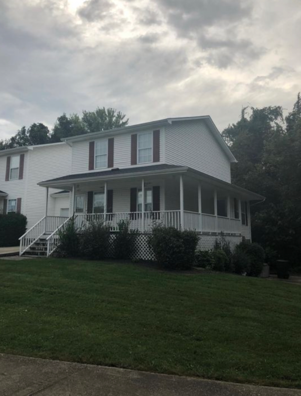 Greeneville Townhome: 427 Fairgrounds Rd