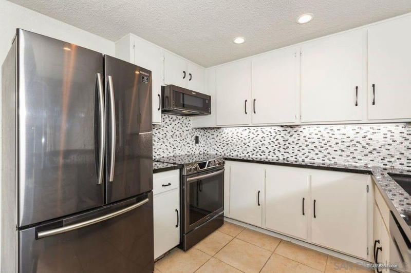 San Diego Condo: 5942 Rancho Mission Rd
