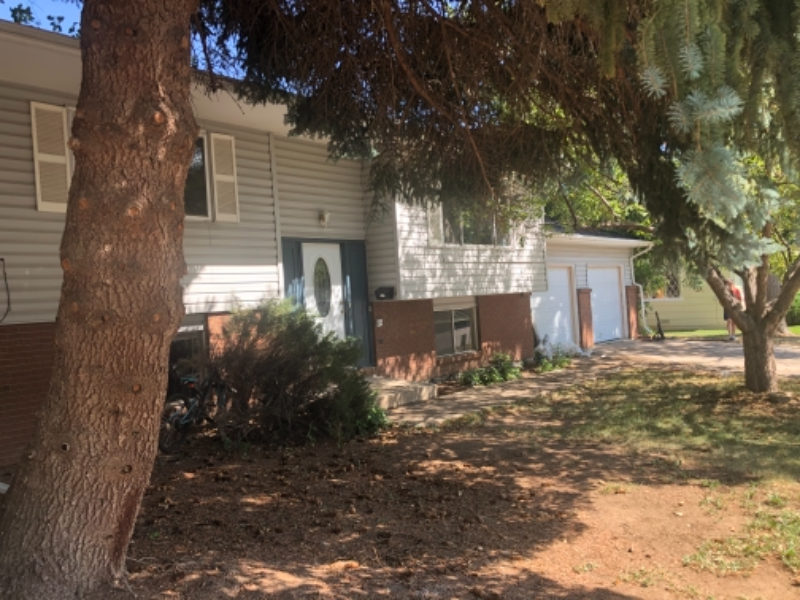 Fort Collins House: 1804 S Whitcomb St