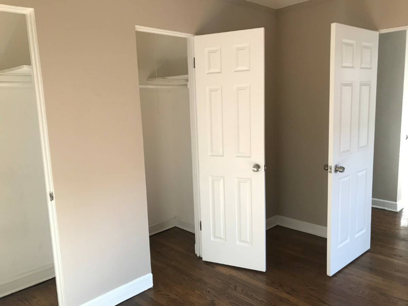 chicago Apartment: 7363 N Sheridan