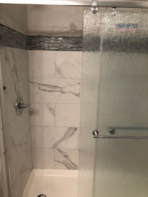 Reisterstown House: 452 Main st