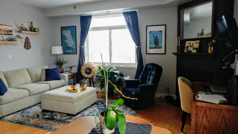 Chicago Apartment: 680 N Green St